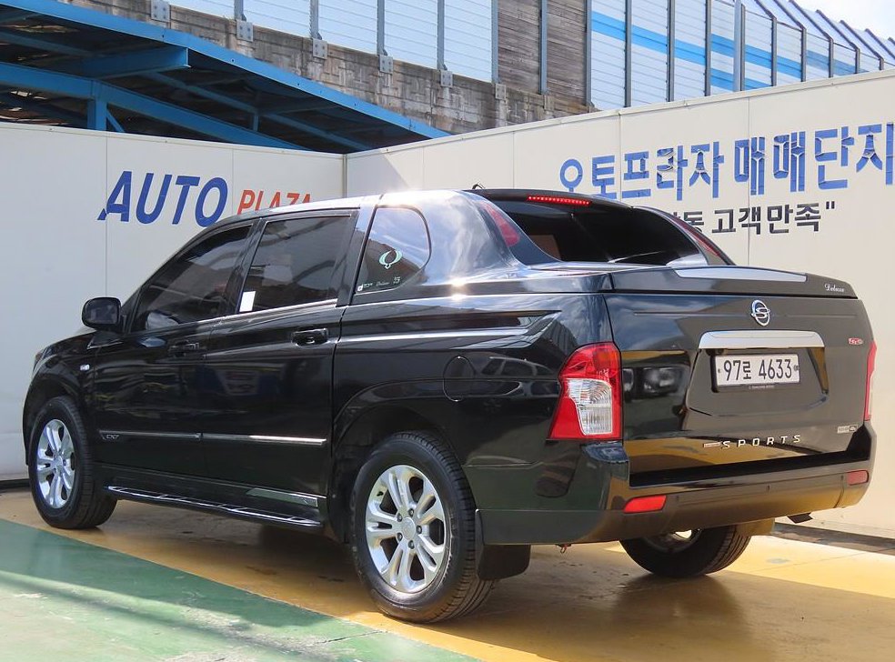 KG모빌리티(쌍용)  코란도 CX7(4WD) 사진 3