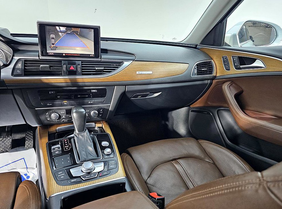 아우디 A6 50 TDI 콰트로 사진 10