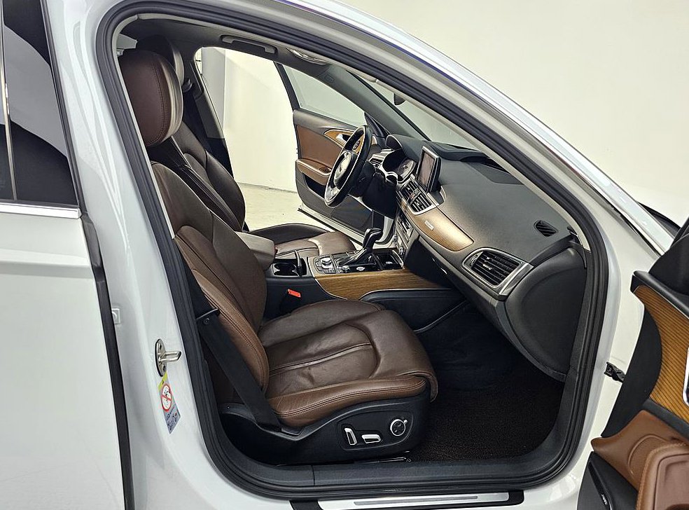 아우디 A6 50 TDI 콰트로 사진 11