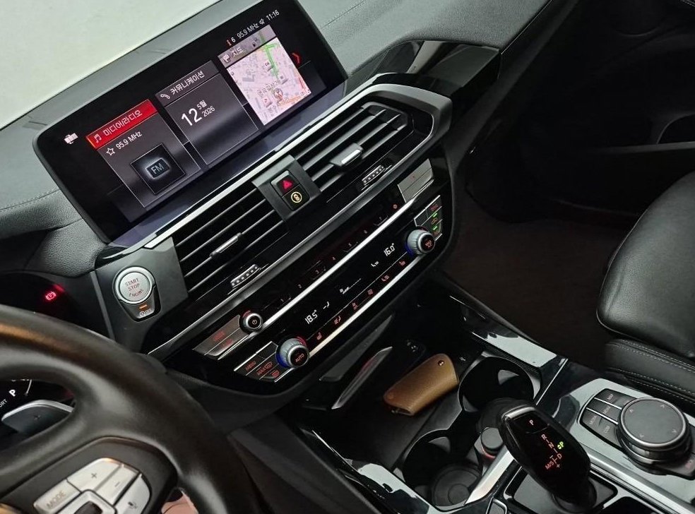 BMW X3 xDrive 20d xLine 사진 10