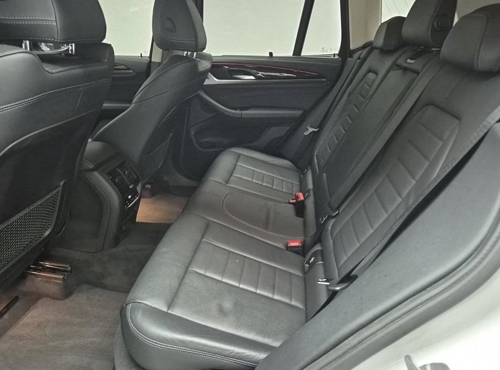 BMW X3 xDrive 20d xLine 사진 12