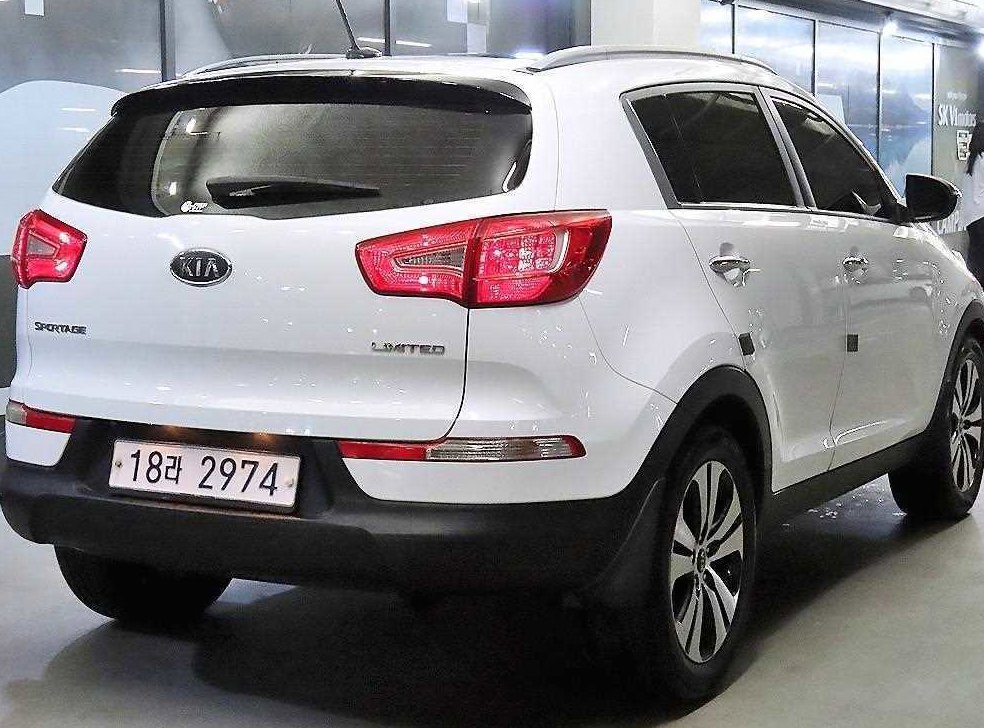 기아 스포티지 2WD LIMITED 사진 4