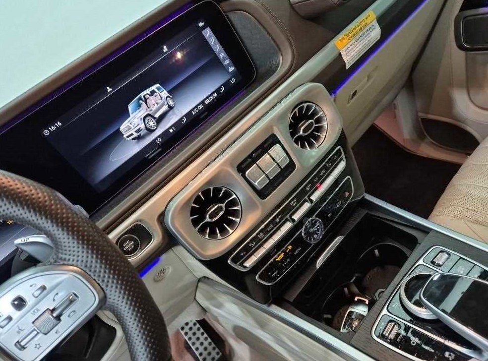 벤츠 G 클래스(G 바겐) AMG G63 사진 10
