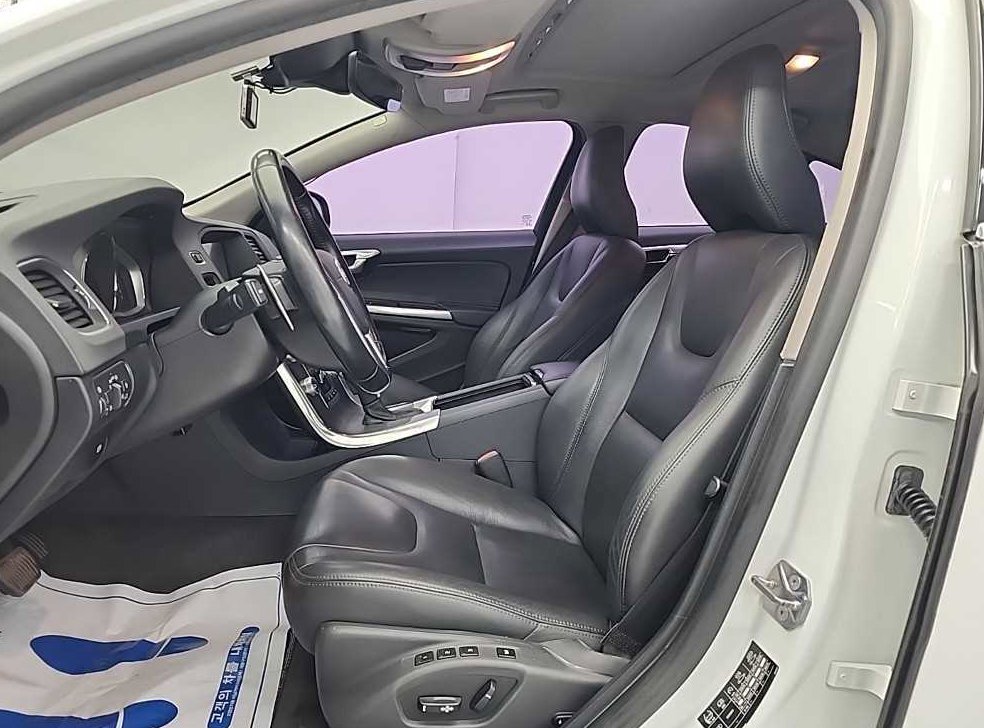 볼보 S60 D2 사진 11