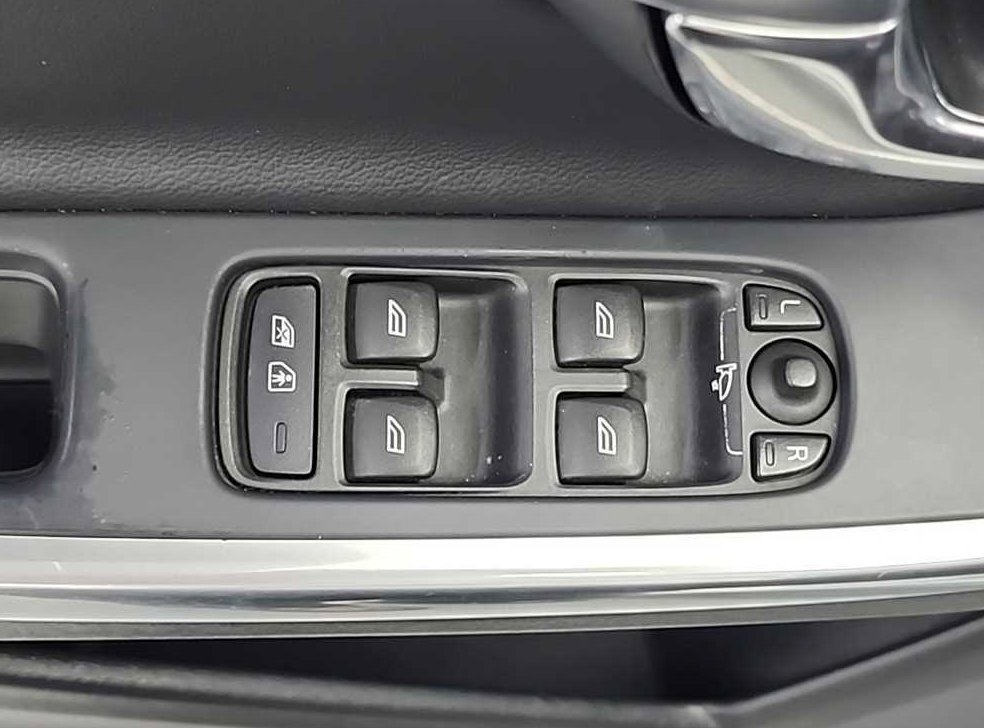 볼보 S60 D2 사진 19