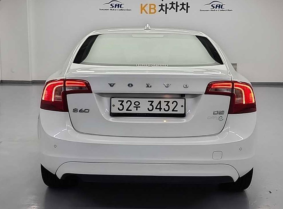 볼보 S60 D2 사진 3