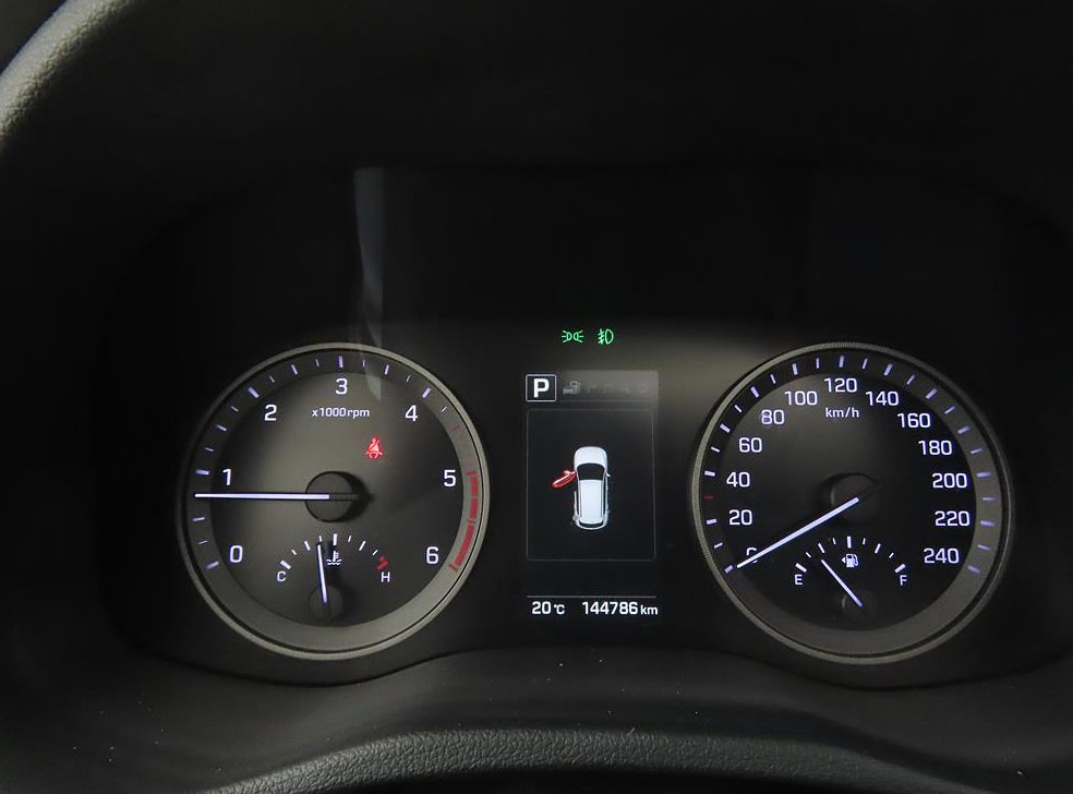 현대 투싼 디젤 1.7 2WD 사진 9