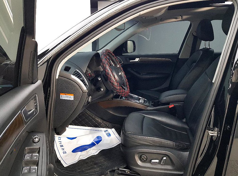 아우디 Q5 45 TDI 콰트로 사진 8