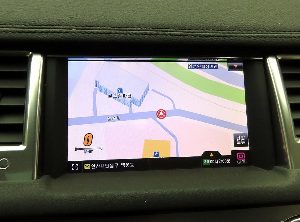 랜드로버 레인지로버 스포츠 3.0 SDV6 사진 9