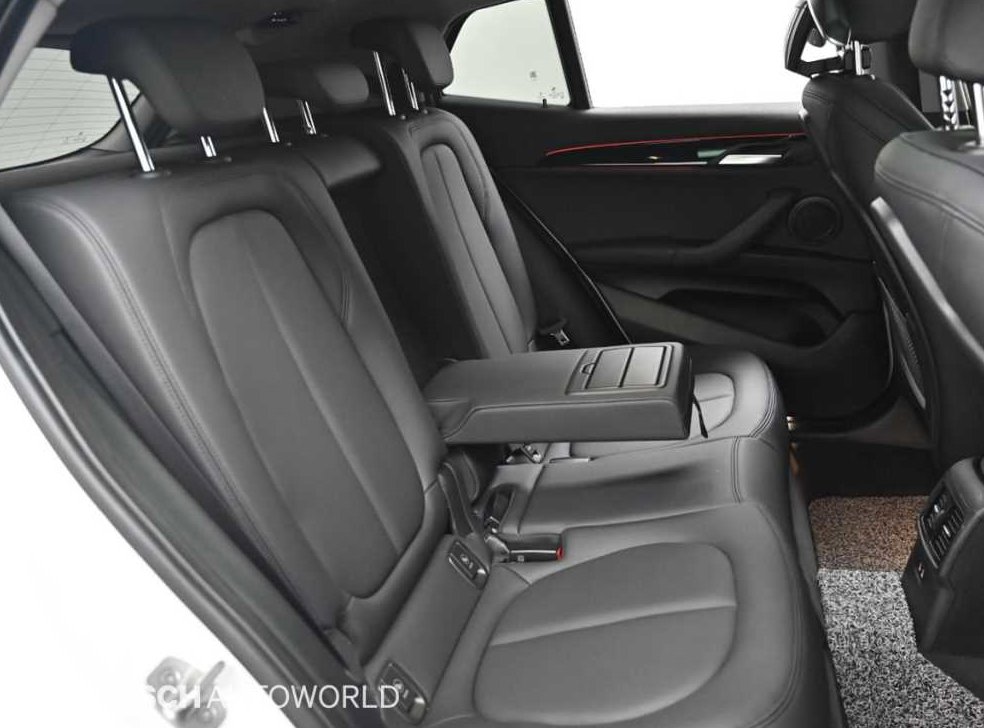 BMW X2 xDrive 20i 어드벤티지 SE 사진 12