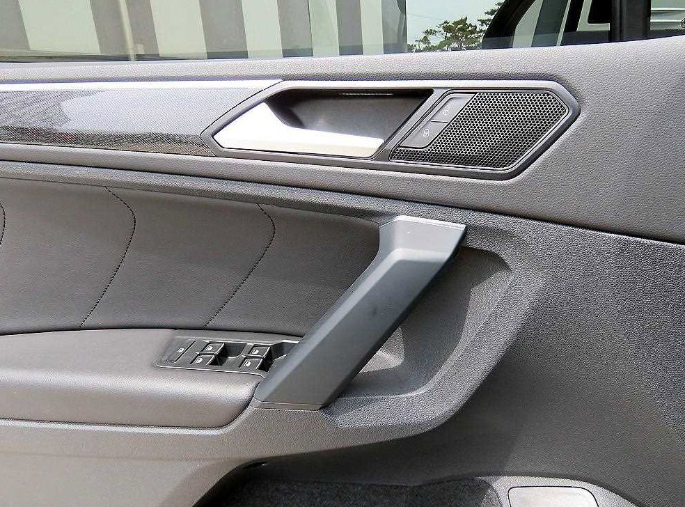 폭스바겐 티구안 2.0 TDI 프레스티지 사진 12