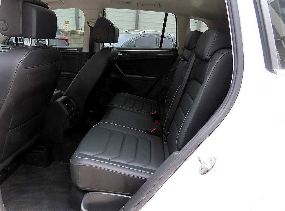 폭스바겐 티구안 2.0 TDI 프레스티지 사진 6