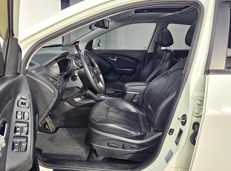 현대 투싼 2WD VGT LX20 사진 8