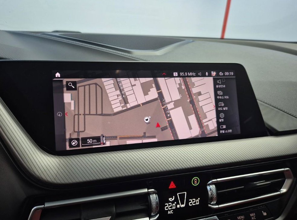 BMW 2시리즈 M235i xDrive 사진 14