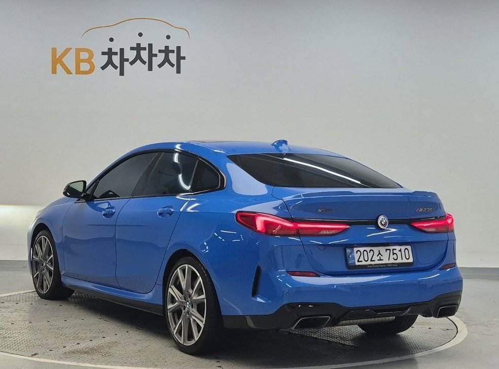 BMW 2시리즈 M235i xDrive 사진 2