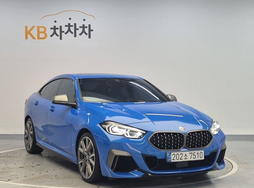 BMW 2시리즈 M235i xDrive 사진 4
