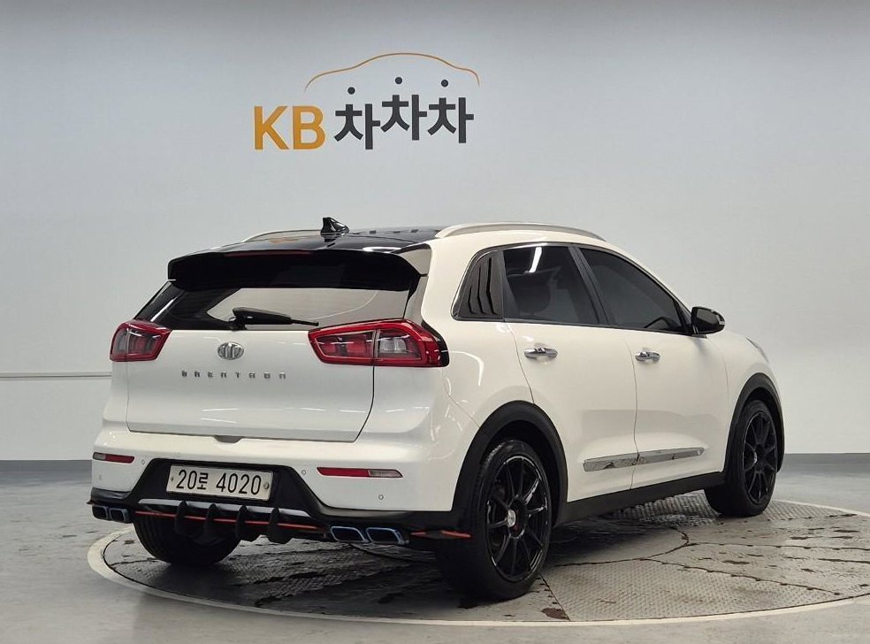 기아 니로 1.6 하이브리드 사진 3