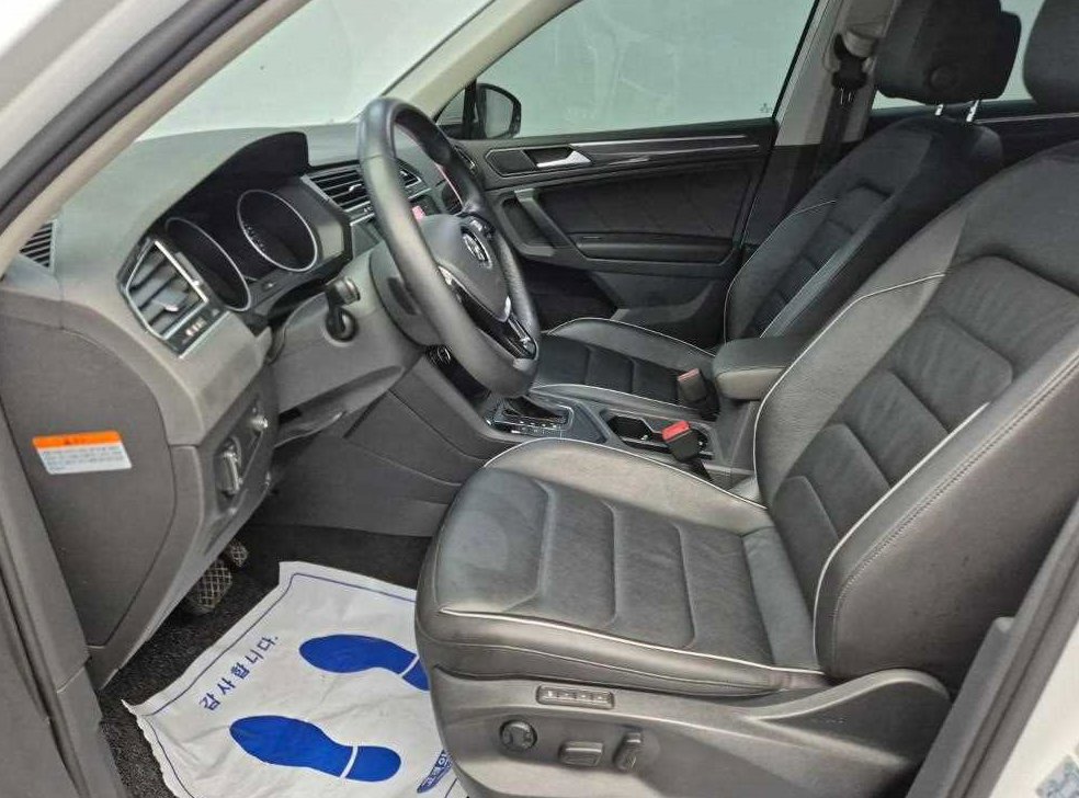 폭스바겐 티구안 2.0 TDI 프레스티지 사진 11