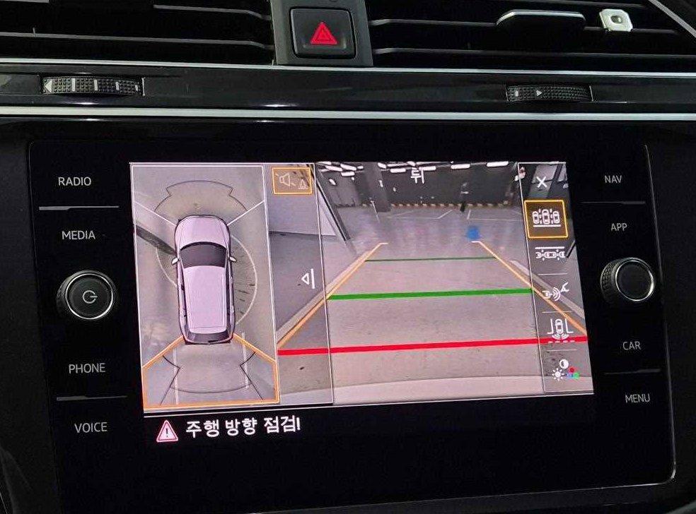 폭스바겐 티구안 2.0 TDI 프레스티지 사진 15