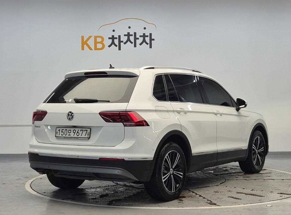 폭스바겐 티구안 2.0 TDI 프레스티지 사진 3
