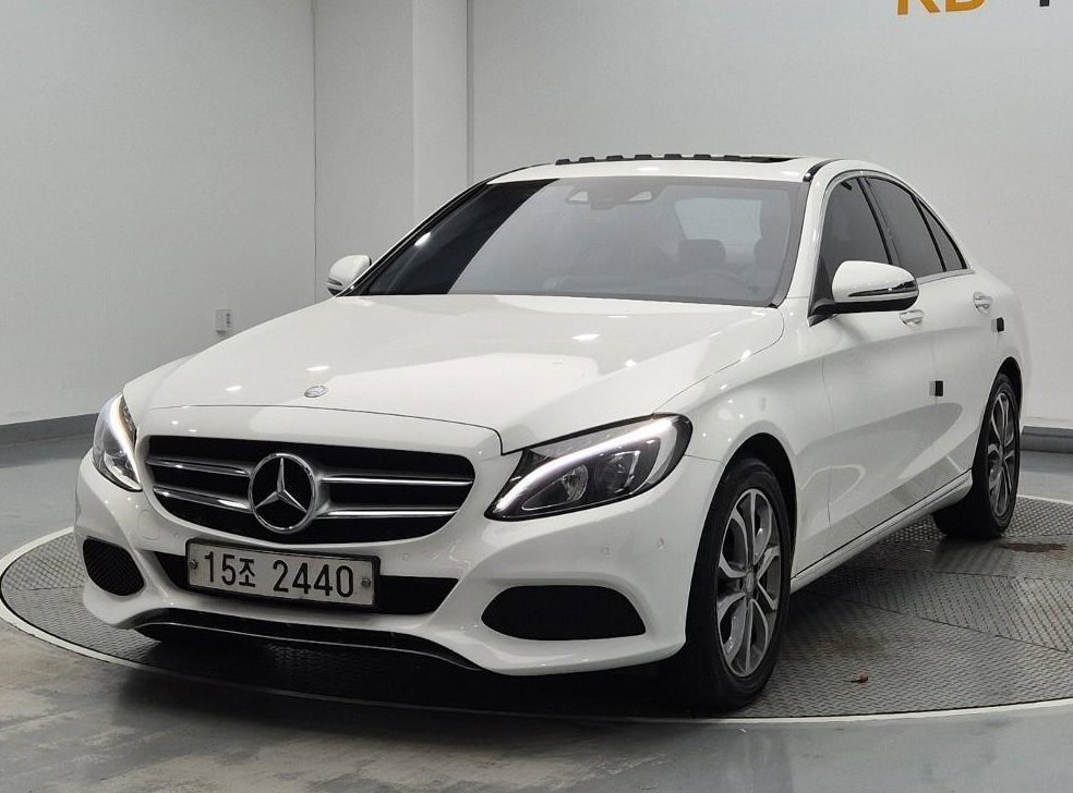 벤츠 C 클래스 C200 아방가르드