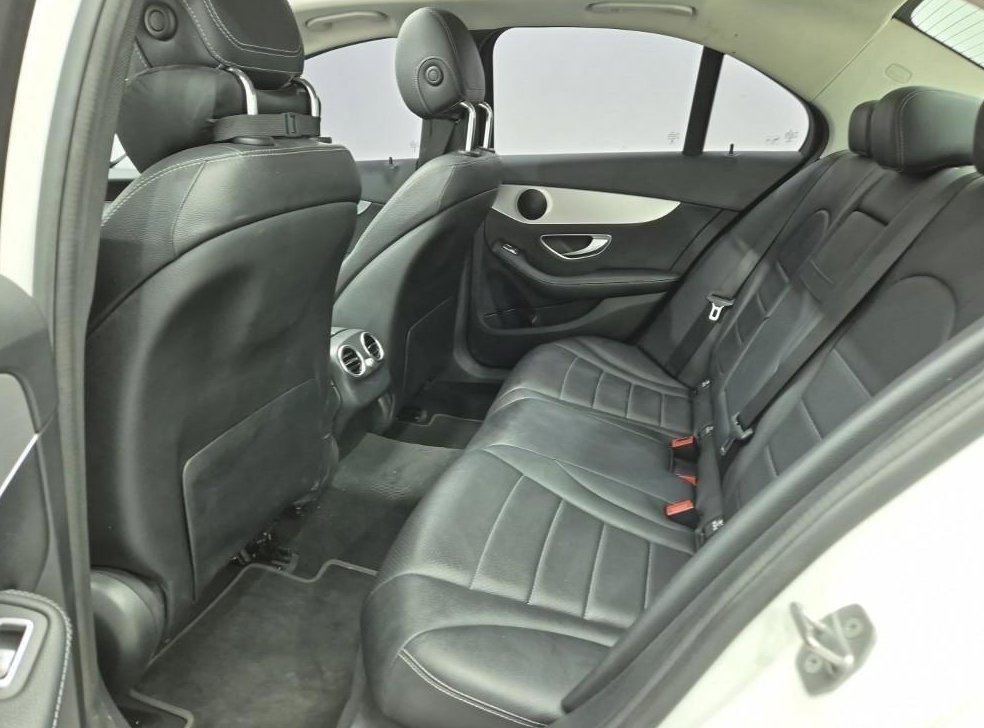 벤츠 C 클래스 C200 아방가르드 사진 12