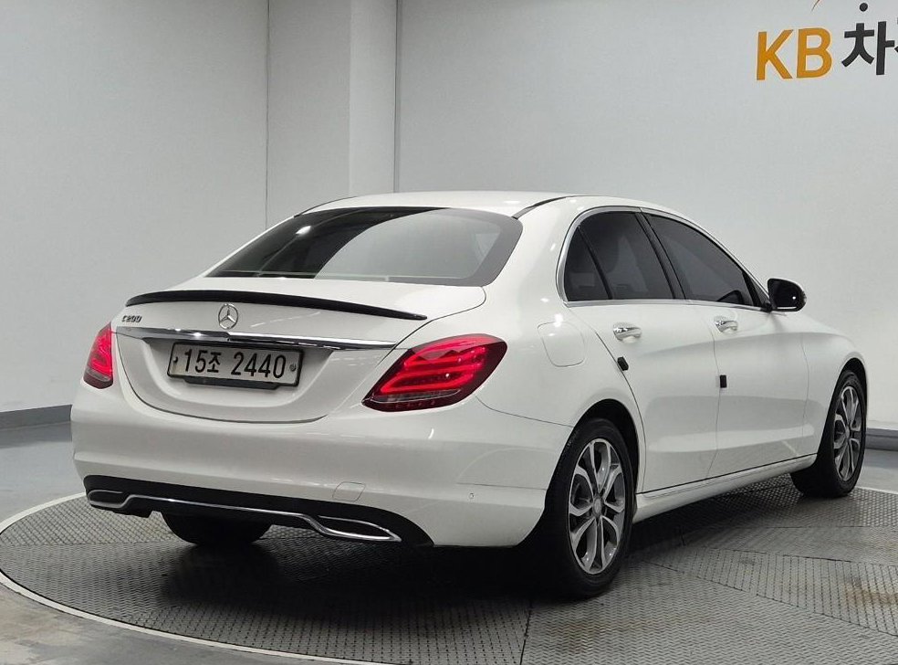 벤츠 C 클래스 C200 아방가르드 사진 3