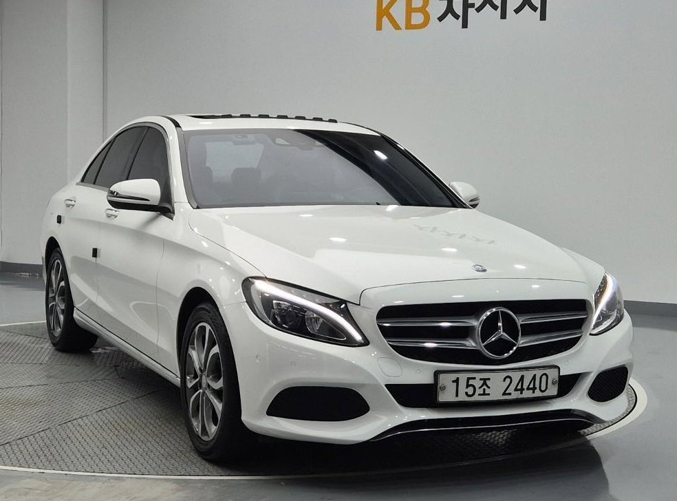 벤츠 C 클래스 C200 아방가르드 사진 4