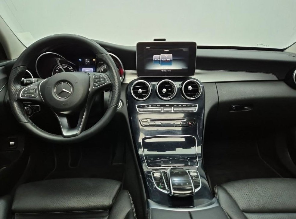 벤츠 C 클래스 C200 아방가르드 사진 7