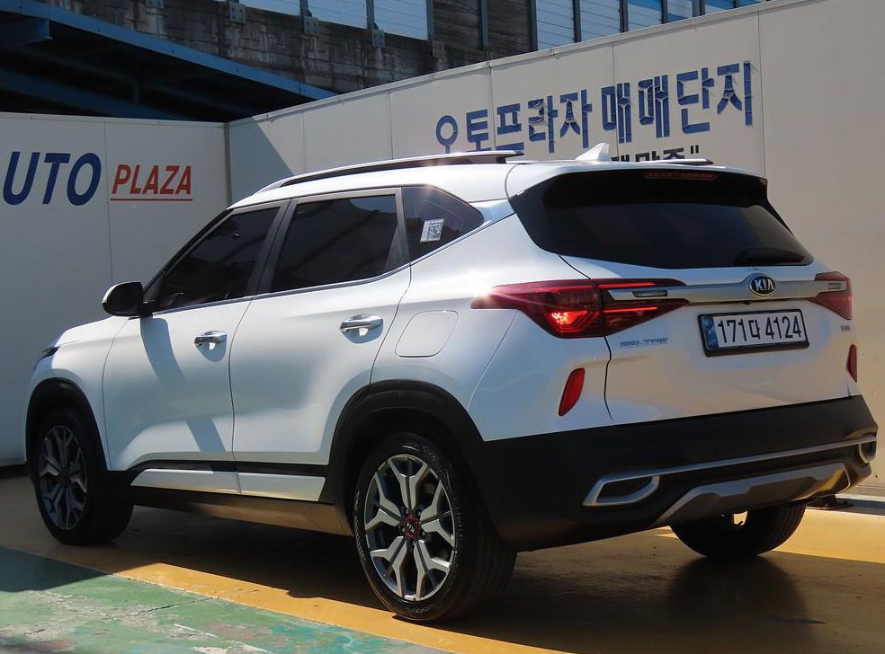 기아 셀토스 가솔린 1.6 터보 2WD 사진 3