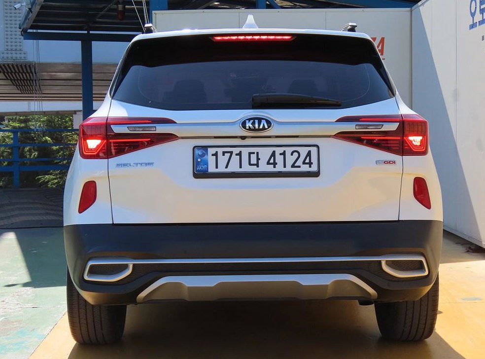 기아 셀토스 가솔린 1.6 터보 2WD 사진 4