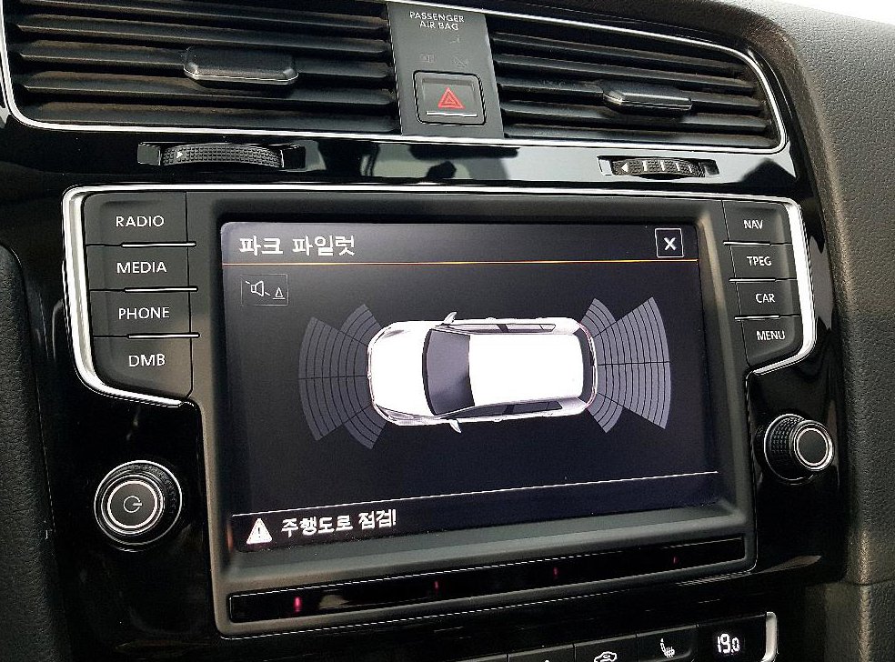 폭스바겐 골프 2.0 TDI 프리미엄 사진 12