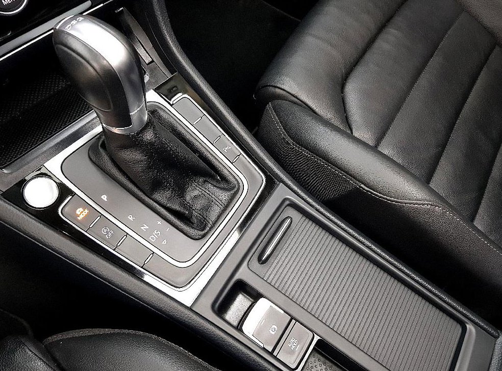 폭스바겐 골프 2.0 TDI 프리미엄 사진 14