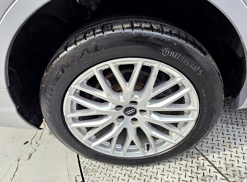아우디 Q7 45 TDI 콰트로 프리미엄 사진 20
