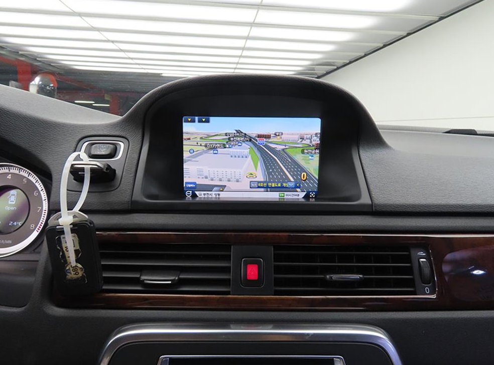 볼보 S80 T6 AWD 사진 16