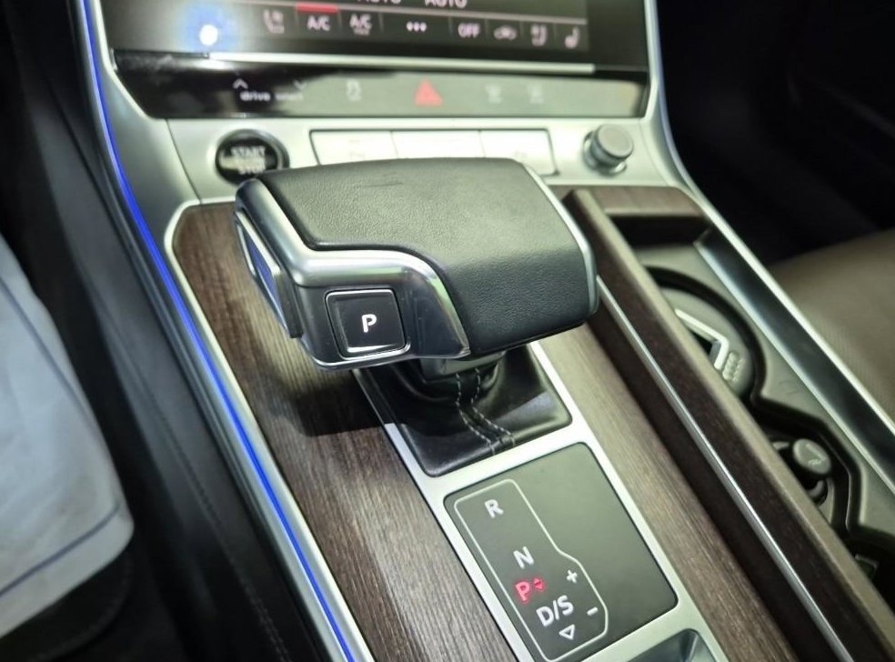 아우디 A7 55 TFSI 콰트로 프리미엄 사진 8