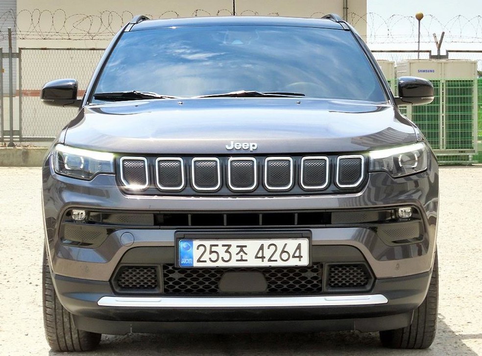지프 컴패스 2.4 AWD 리미티드