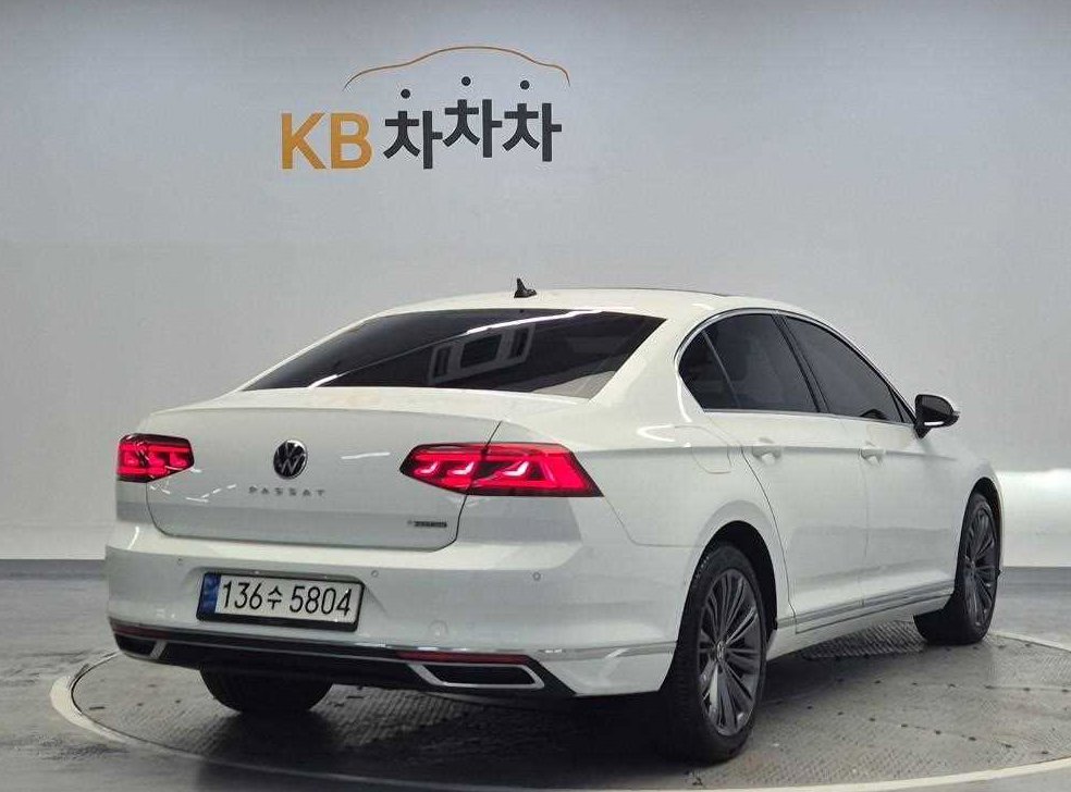 폭스바겐 파사트 2.0 TDI 4모션 프레스티지 사진 3