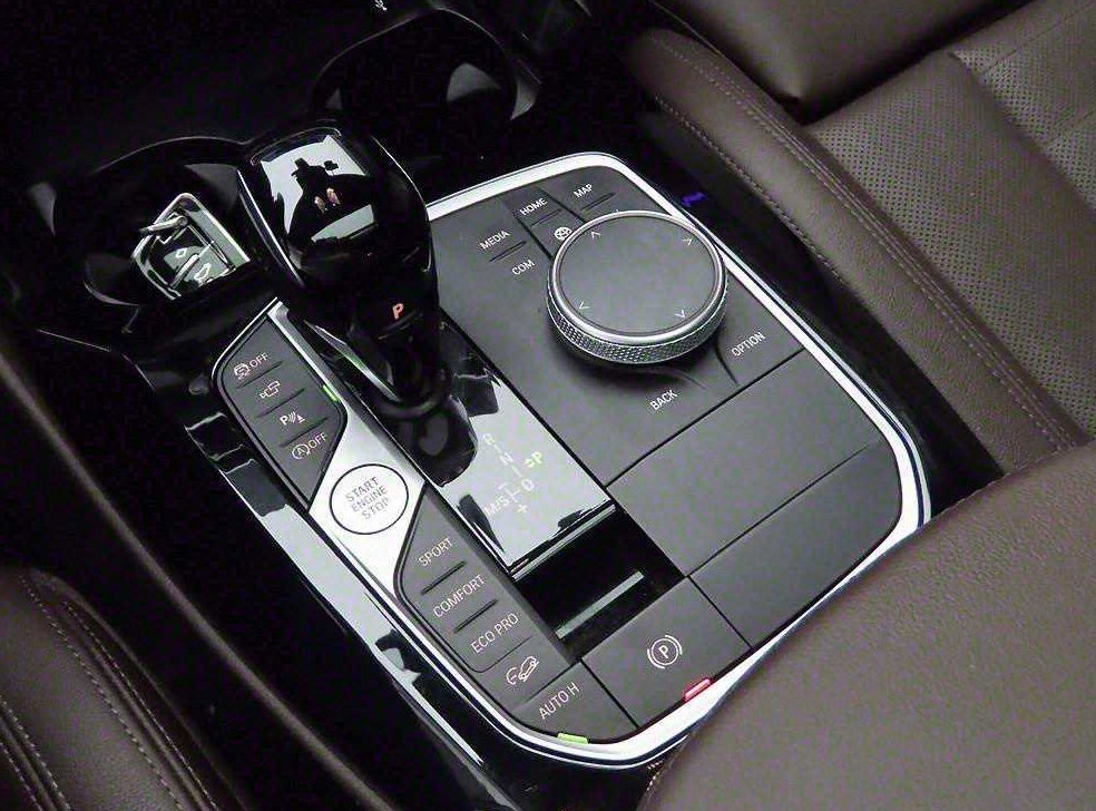 BMW X4 xDrive 20i xLine 사진 10