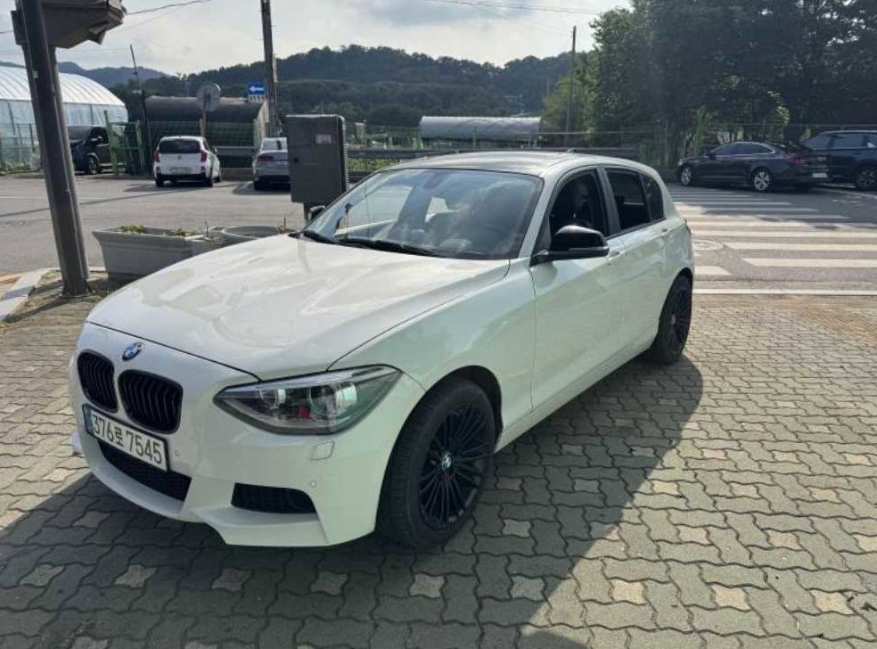 BMW 1시리즈 118d 스포츠 사진 2