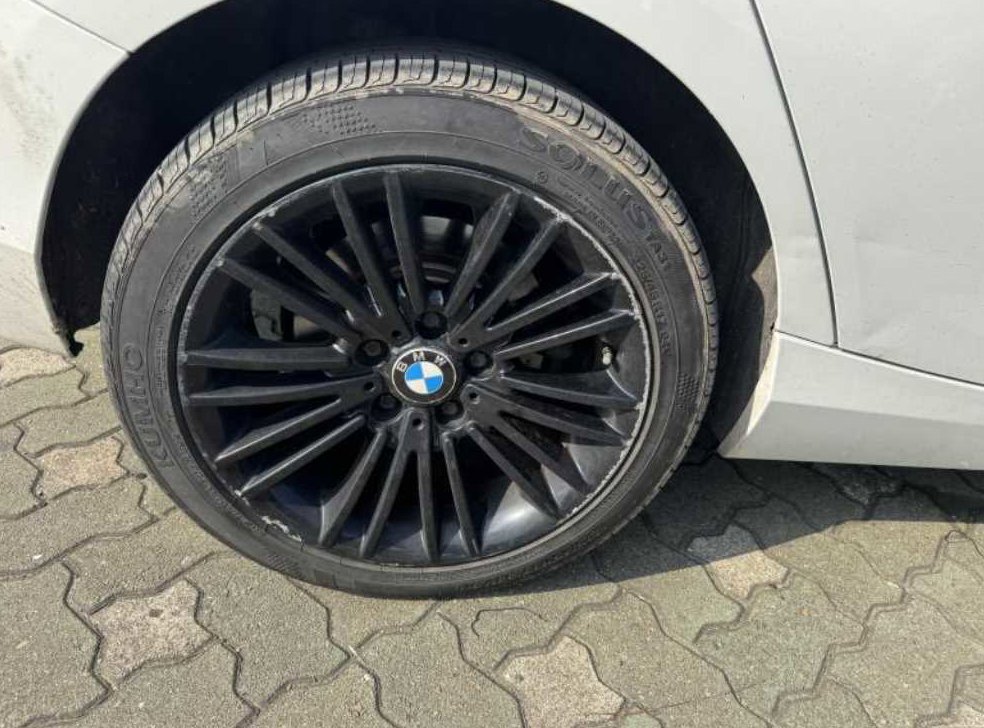BMW 1시리즈 118d 스포츠 사진 20