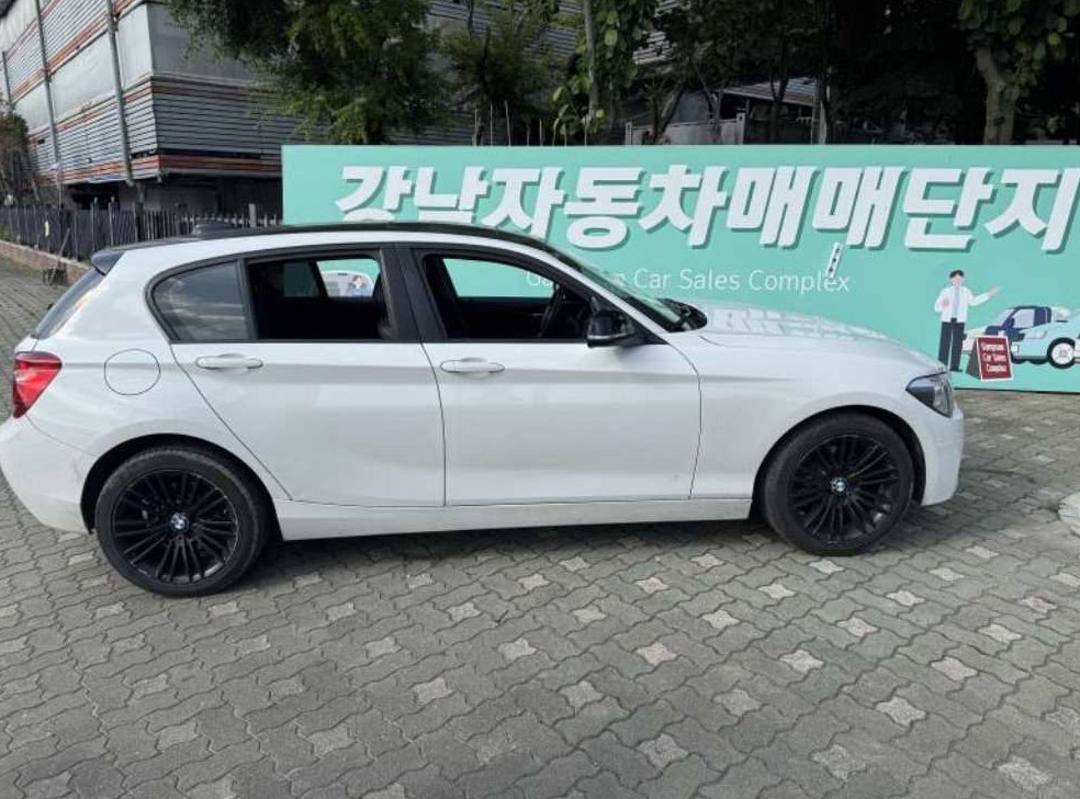 BMW 1시리즈 118d 스포츠 사진 3