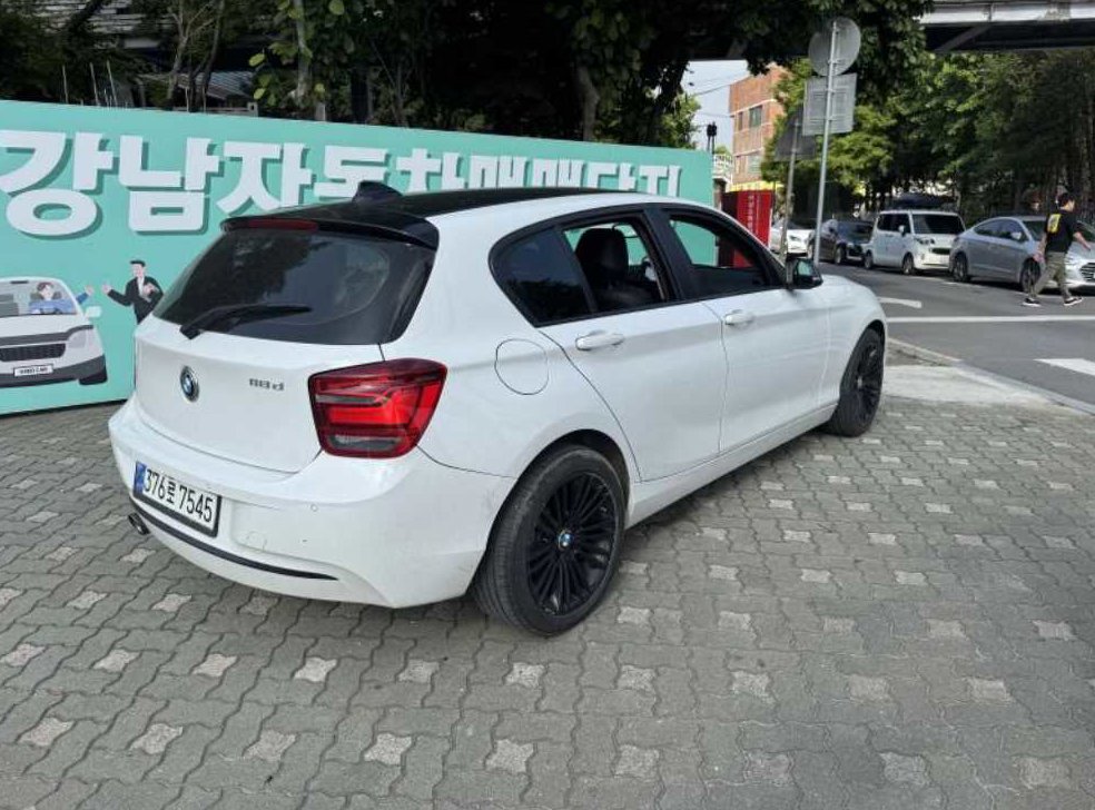 BMW 1시리즈 118d 스포츠 사진 4