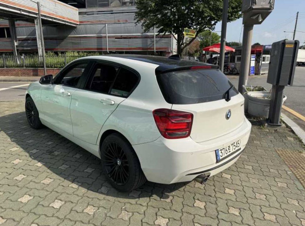 BMW 1시리즈 118d 스포츠 사진 5