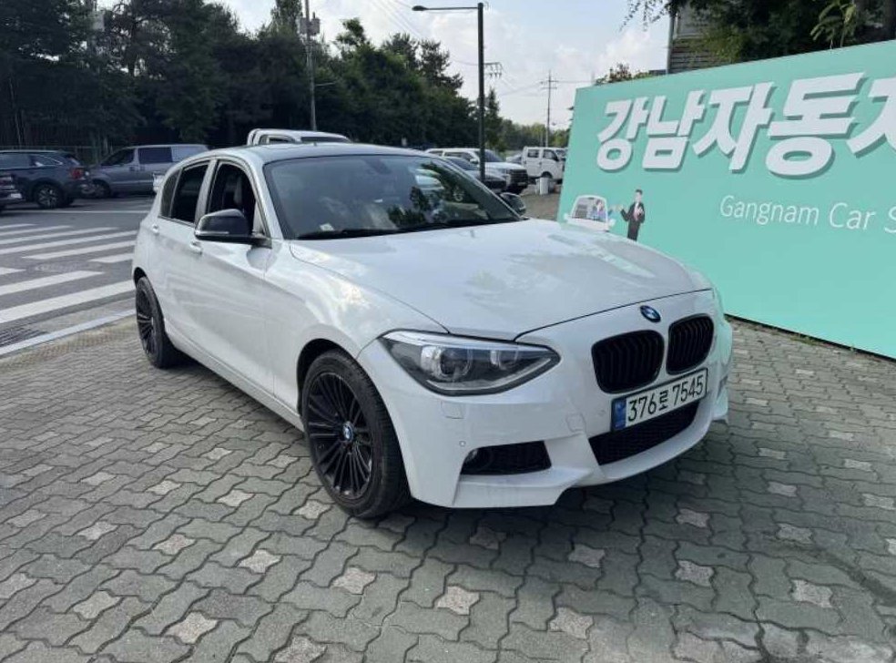 BMW 1시리즈 118d 스포츠 사진 6