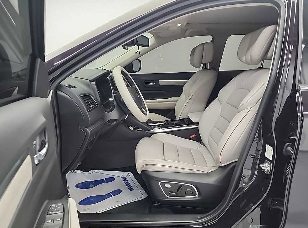 르노코리아(삼성) QM6 가솔린 2.0 GDe SE 2WD 사진 11