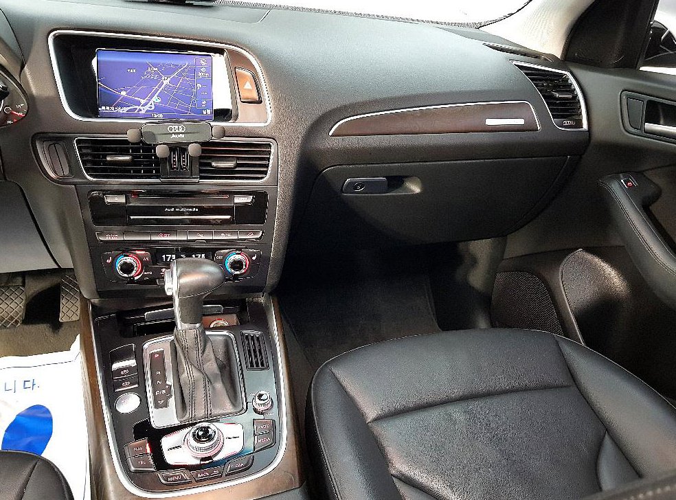 아우디 Q5 45 TDI 콰트로 사진 10