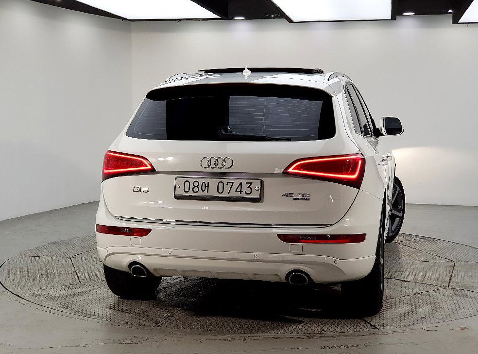 아우디 Q5 45 TDI 콰트로 사진 3