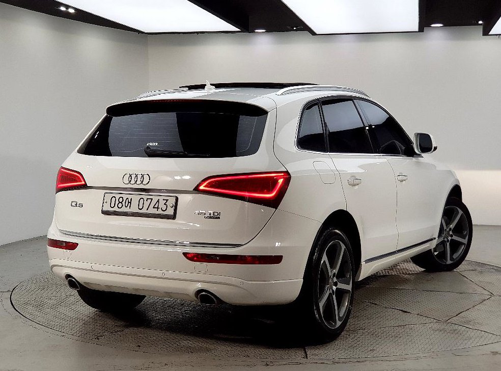 아우디 Q5 45 TDI 콰트로 사진 4