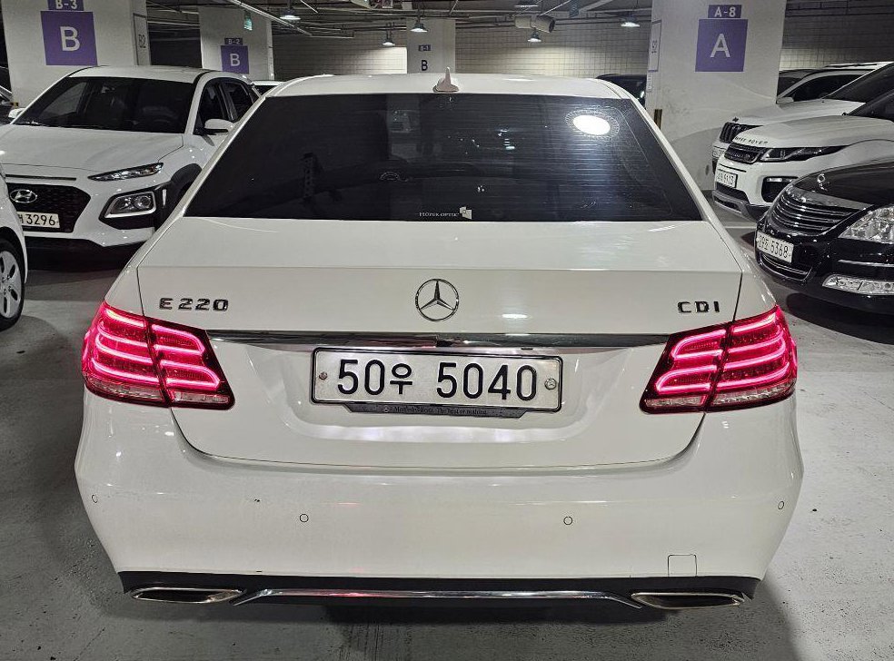 벤츠 E 클래스 E220 CDI 아방가르드 사진 3